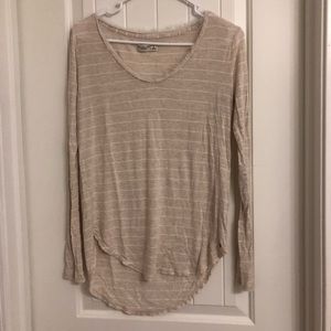 Abercrombie Frayed Neck Top